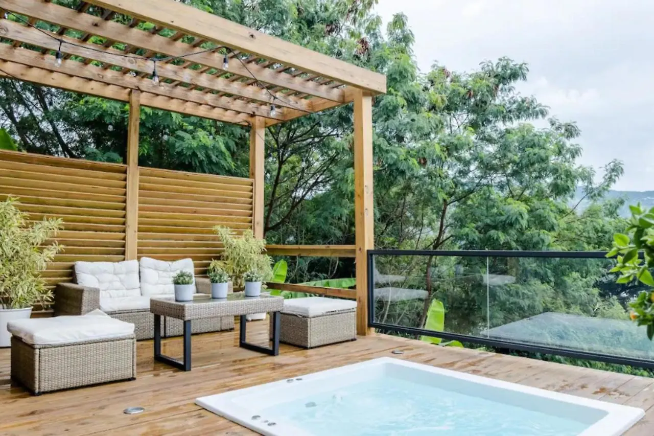Villalba Villa Exclusiva Para Parejas En Puerto Rico